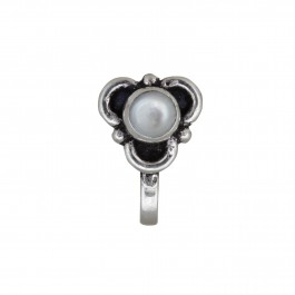 Pearl Floral Nose Pin