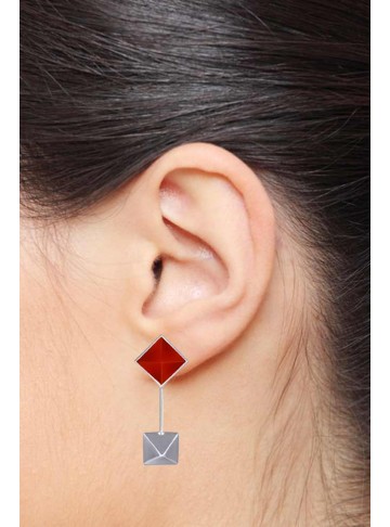 Red Agate Prisma Earrings